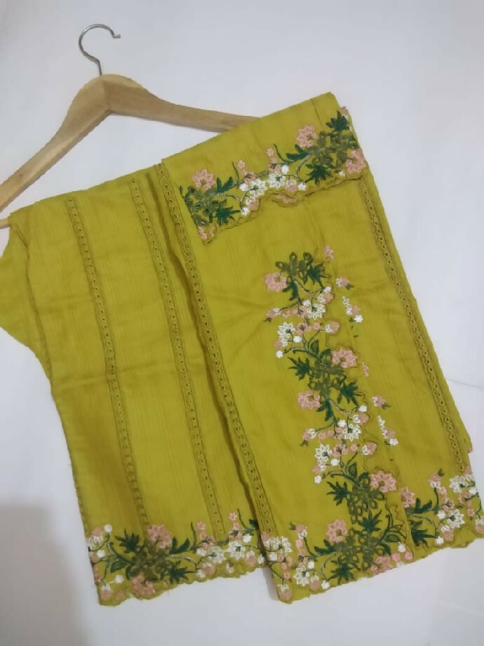 WhatsApp Image 2025-08-30 at 00.36.16 (4)