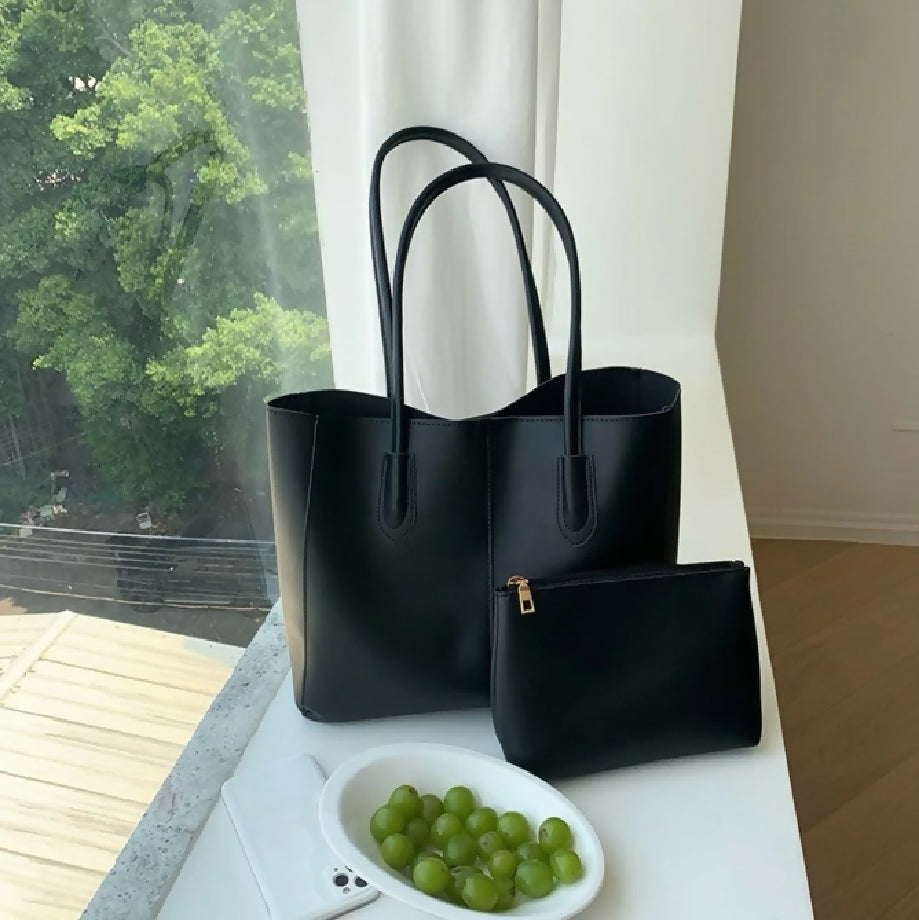 Leather tote bag