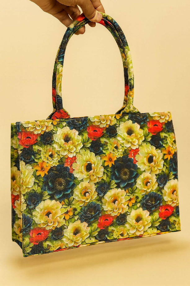 TOTE BAGS