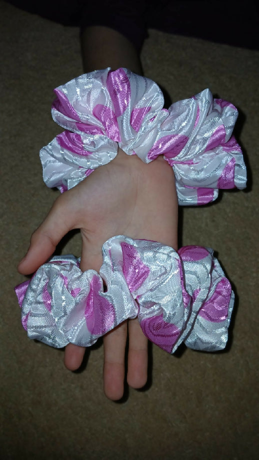 printed scrunchie