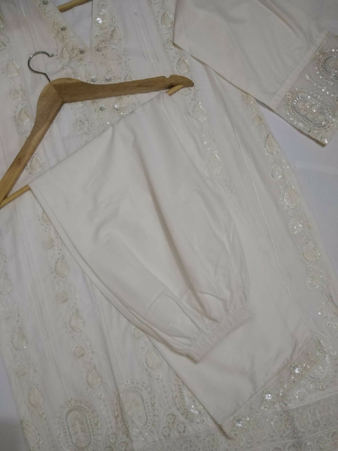 WhatsApp Image 2025-08-24 at 14.53.58 (1)