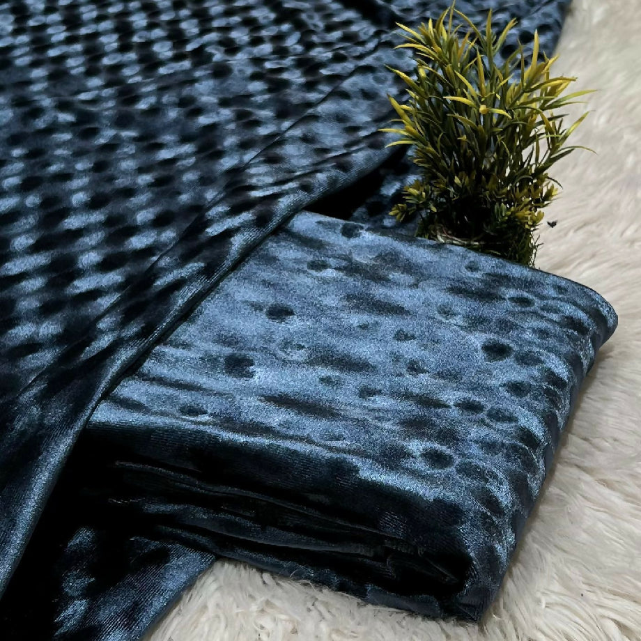 Velvet collection with brosha