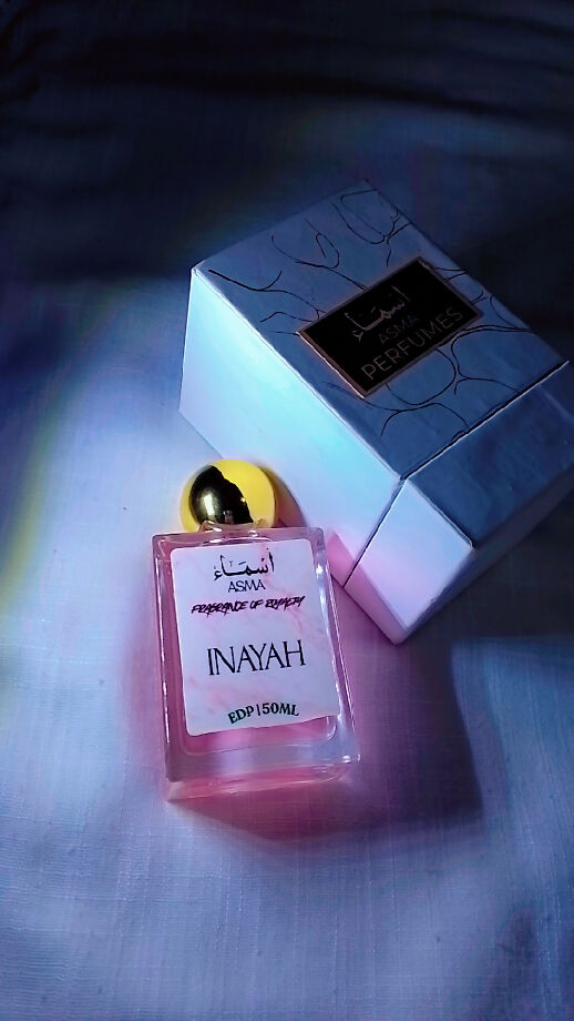INAYAH perfume