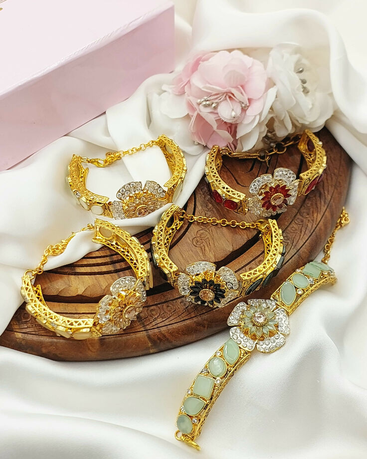 Fancy stone bracelet