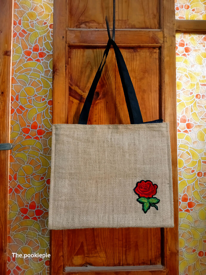 Jute tote bag
