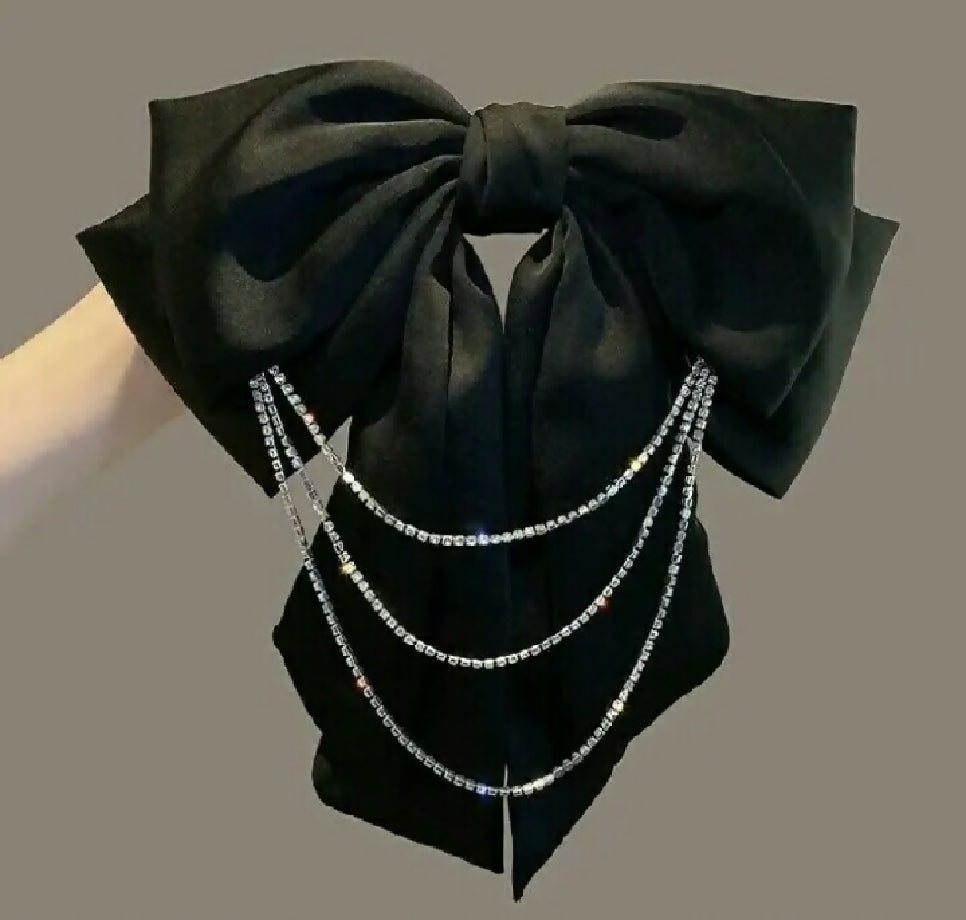 Silk sattan Chain bow pin