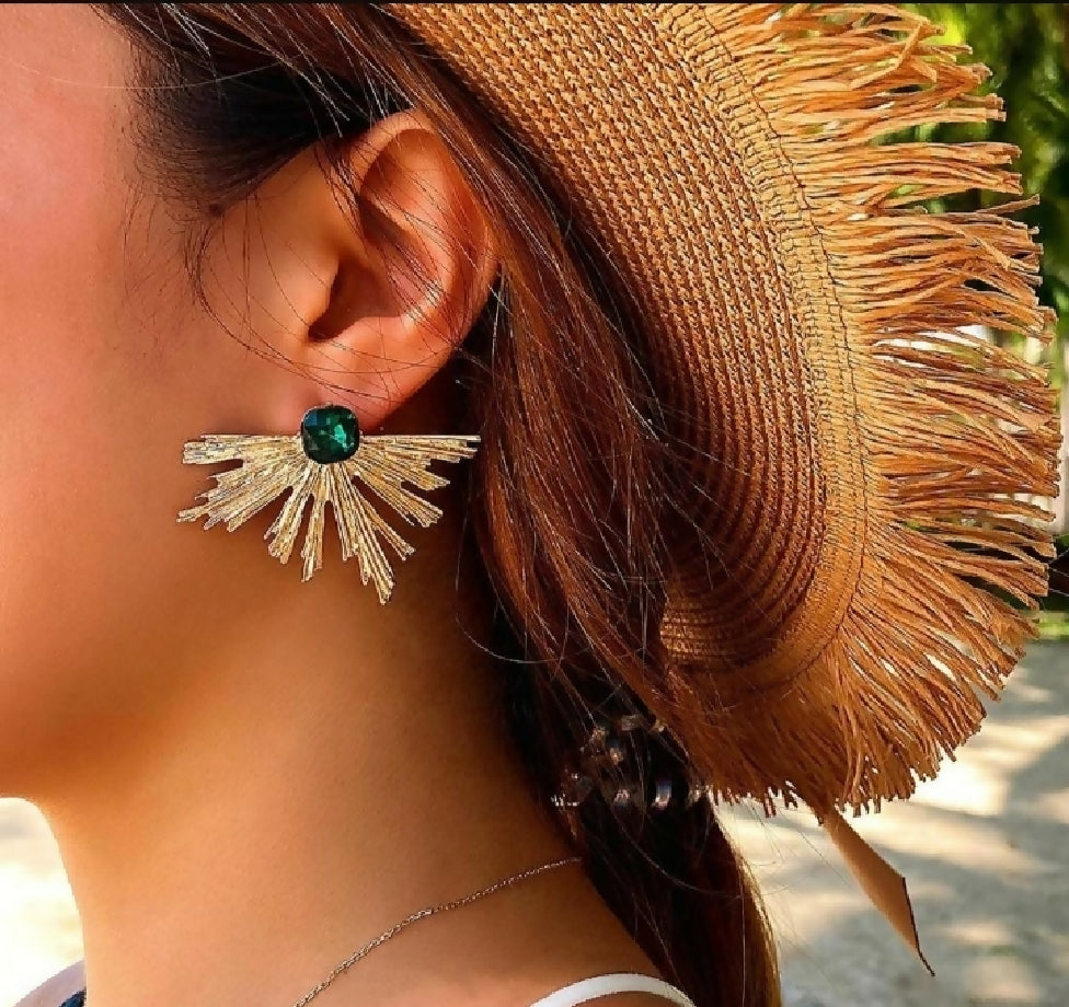 Half leaf desighned gold plated green stone studds