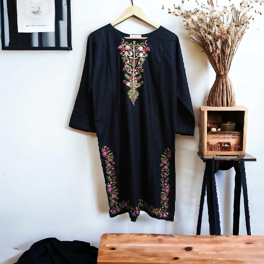 2PC Khaddar Stitched Embroidered Set - Elegant Floral Design