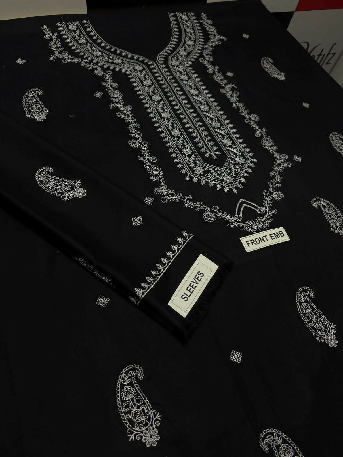 ☑️ *Dhanak Embroidered 2pc*✨ ☑️ *Dhanak Fabric* ☀️ ☑️ *Front & Sleeves Embroidered*