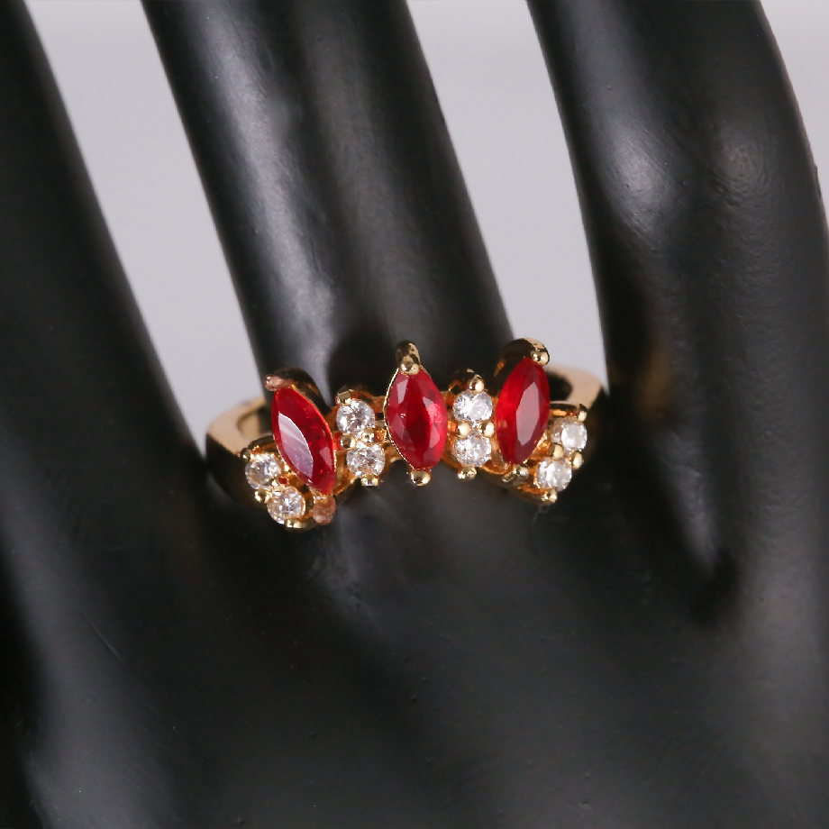 Gold-Plated Marquise Stone Ring with Crystal Clusters