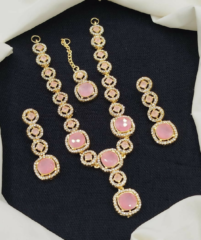 Sparkling Rhinestone Necklace Set