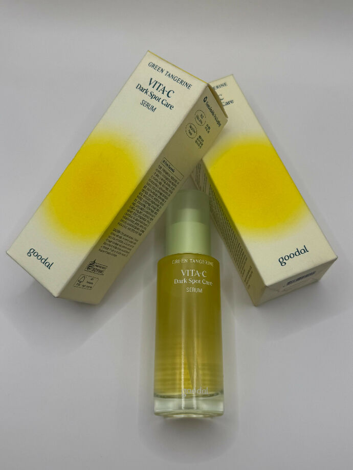 Green Tangerine Vita -c dark spot serum