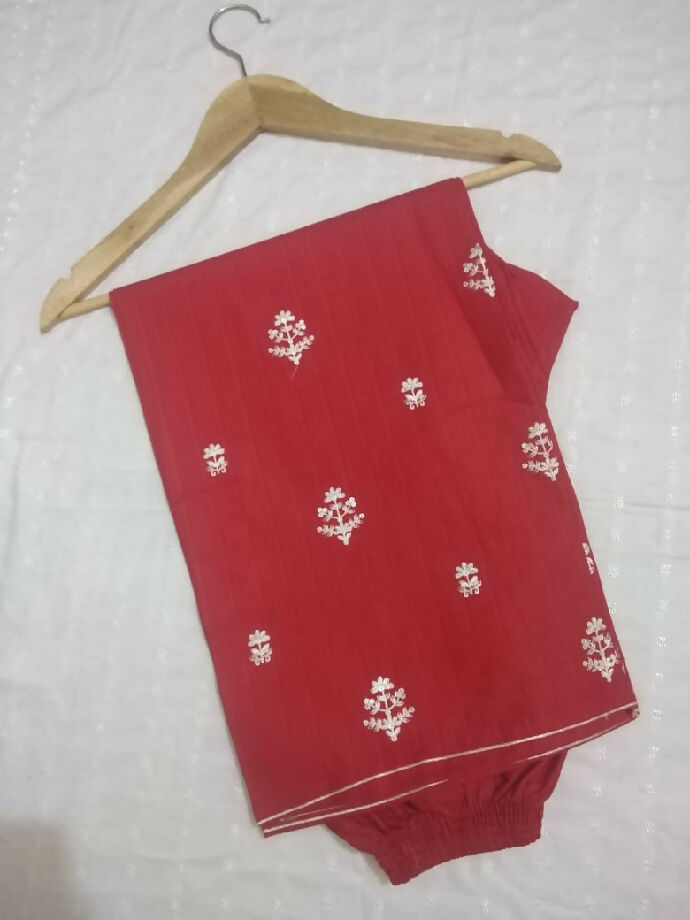 WhatsApp Image 2025-08-31 at 13.02.05