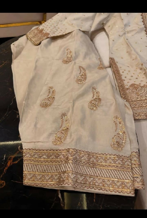 SEQUENCE Kattan embroidery shirt with farshi shalwar and organza duppata
