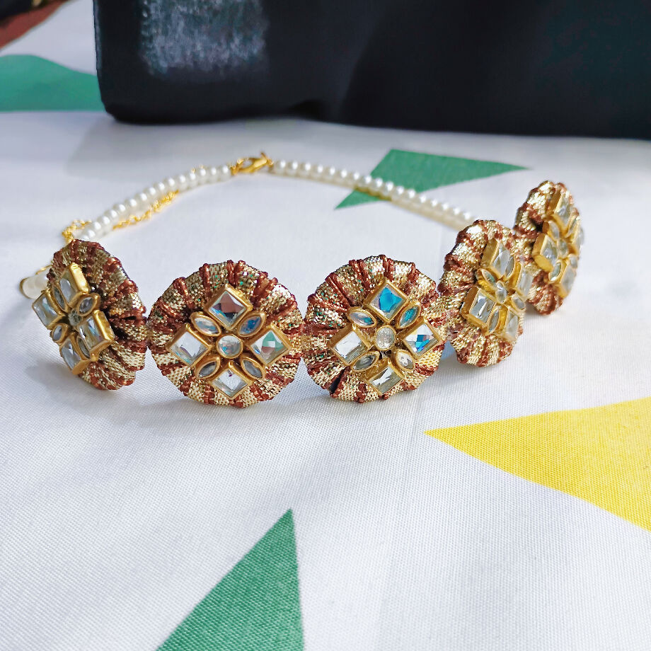 Handmade gotta & Kundans choker