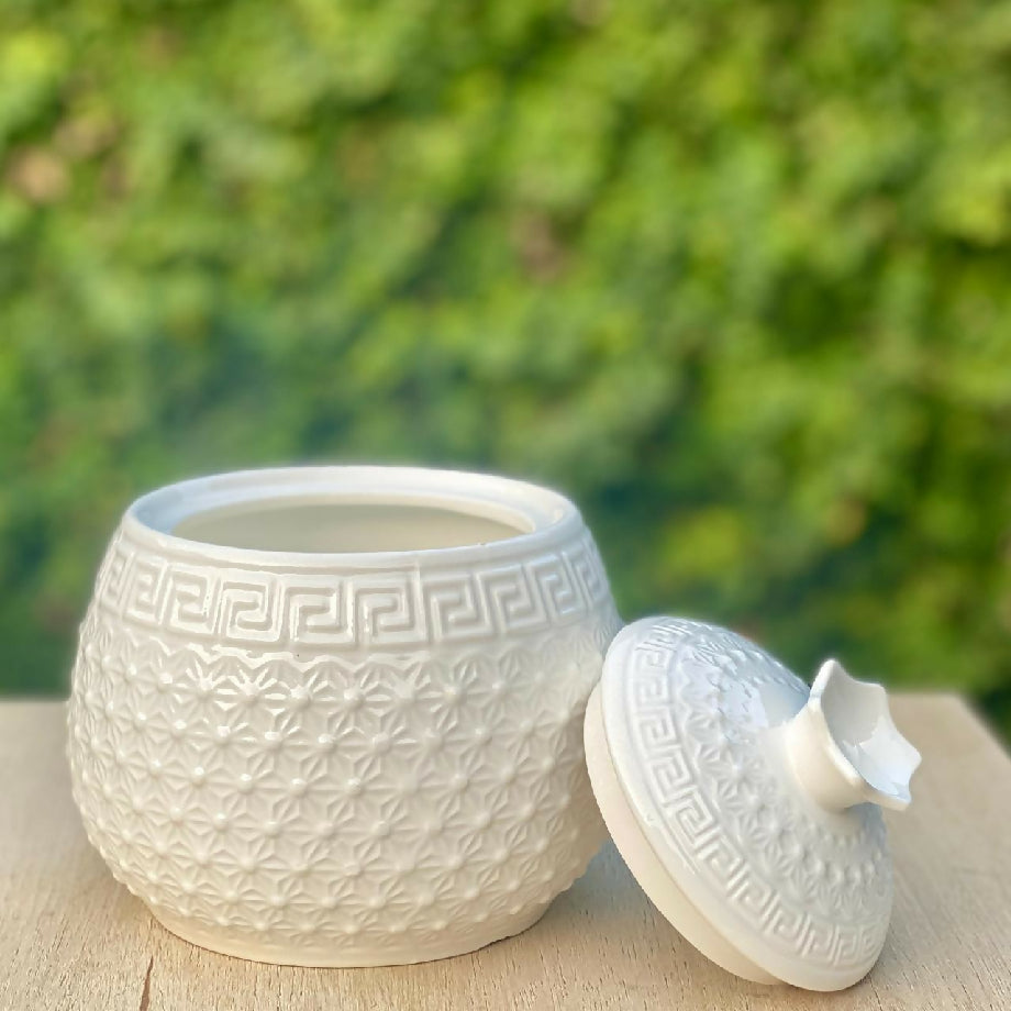 Ceramic floral embossed sugar pot 300ML