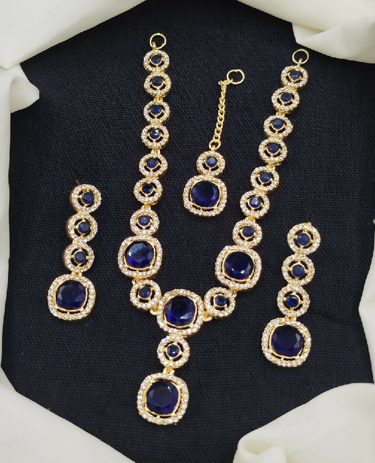Sparkling Rhinestone Necklace Set