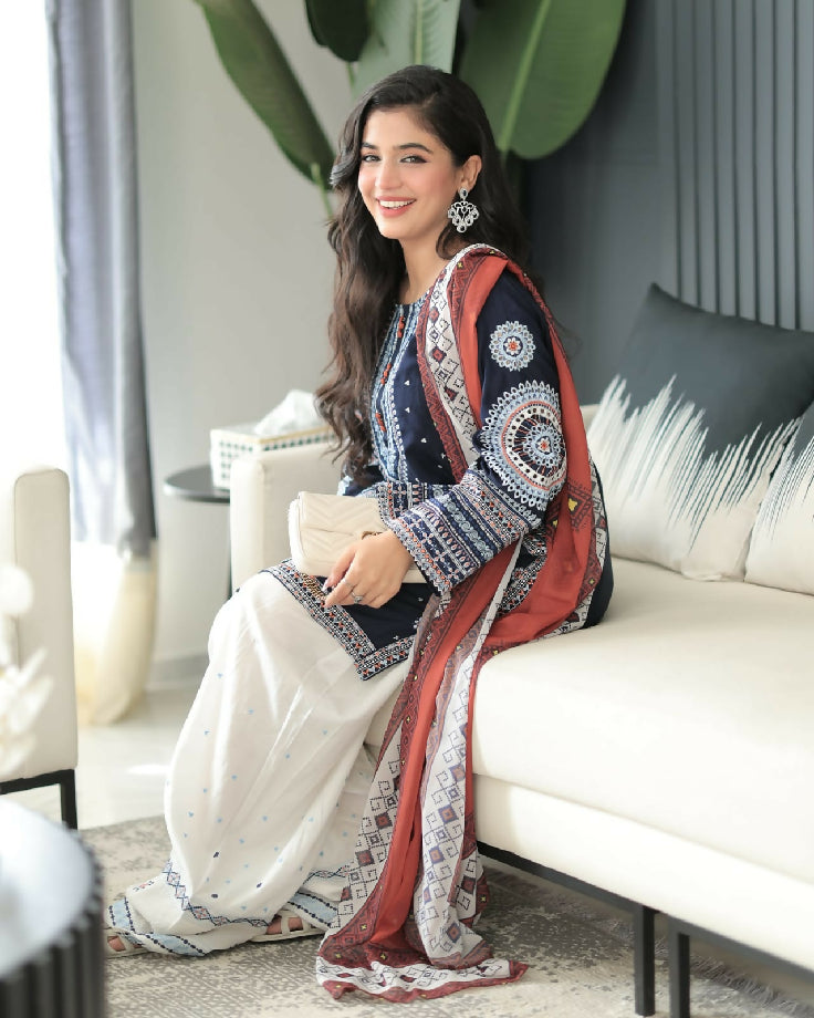 EMBROIDERY 3PC* With *FARSHI SALWAR*